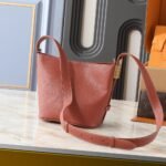 1000-x-1000-Detail-2-8