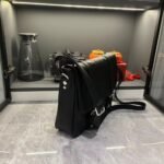 1000-x-1000-Detail-2025-09-11T160535.162