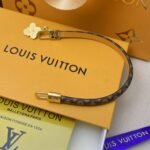 1000-x-1000-Detail-7-3-3