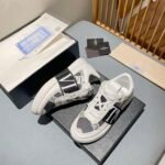 Valentino Vl7N Low-Top Sneaker In Calfskin And Mesh Fabric With Bands Black Xy0S0C58Swfq1X - Image 4