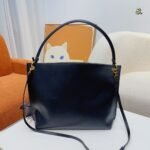 Saint Laurent Tote In Smooth Leather Black 36Cm - Image 2