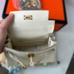 Hermes Mini Kelly Bag Epsom White Gold Hardware 20Cm - Image 5