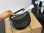 Chanel Pouch Grained Shiny Calfskin Black 17Cm Ap3943 B16288 94305 - Image 8