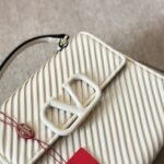 Valentino Garavani Small Vsling Handbag White 20Cm - Image 3