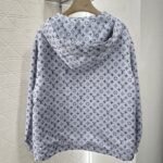 Copy-of-1000-x-1000-Detail-2025-12-17T213558.353