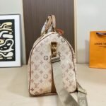 Copy-of-1000-x-1000-Detail-3-17