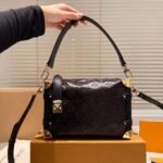 Copy-of-1000-x-1000-Detail-38-11-1