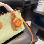 Copy-of-1000-x-1000-Detail-61-1