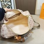 Copy-of-1000-x-1000-Detail-7-17