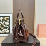 Copy-of-1000-x-1000-Detail-82-7