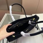 Copy-of-1000-x-1000-Detail-9-3-1