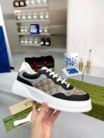 Gucci Men’S Gg Trainer Supreme Canvas Beige 669582 Upga0 1080 - Image 2