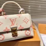 xr:d:DAF6qsMFK9A:483,j:8748664519873049576,t:24032007