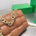 xr:d:DAF6qsMFK9A:411,j:584763662994756534,t:24031404