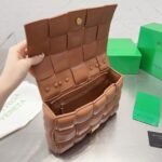 xr:d:DAF6qsMFK9A:411,j:584763662994756534,t:24031404