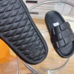 Louis Vuitton Slide Black - Image 2