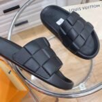 Louis Vuitton Slide Black - Image 5