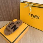 Fendi Fleece Slippers Brown - Image 7