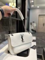 Saint Laurent Niki Baby Chain Bag In White 28Cm 6331601El079207 - Image 2