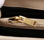 Saint Laurent Loulou Small Chain Bag In Matelassé Y Dark Beige Gold 23Cm 494699Dv7272721 - Image 7