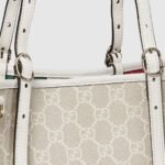 GUCCI EMBLEM MEDIUM TOTE BAG - Image 4