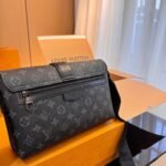 Louis Vuitton M46794 S-Cape Messenger - Image 6