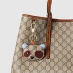 GUCCI Panda-shaped bag charm - Image 4