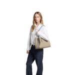 Gucci Emblem large tote bag - Image 2