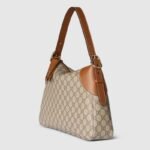 GG Emblem medium shoulder bag - Image 5