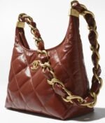 CHANEL SMALL HOBO BAG - Image 4