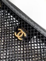 Chanel Spring-Summer 2025 Clutch with Chain - Image 7