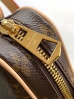 Louis Vuitton Croissant MM M46828 - Image 10