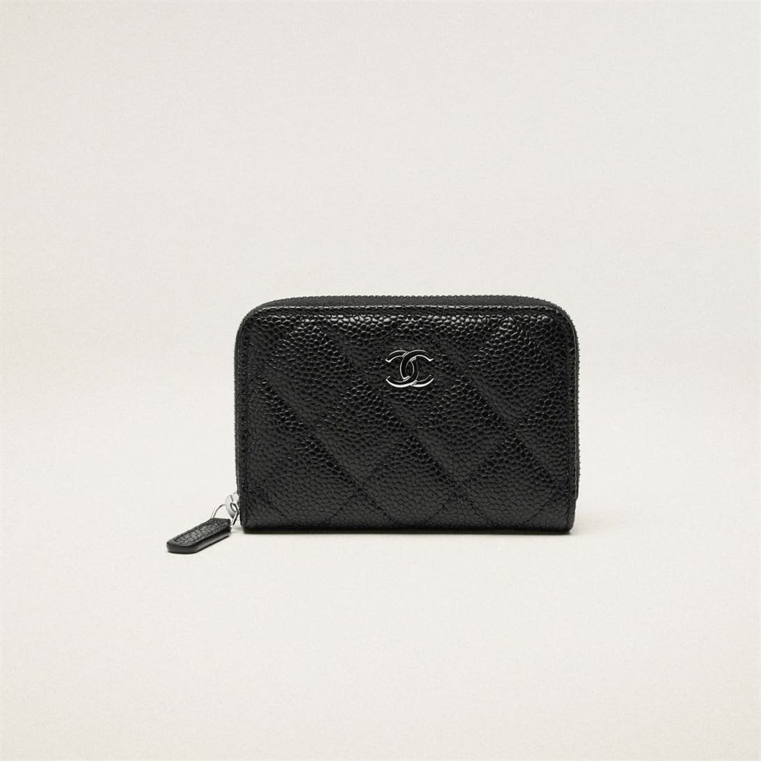 363f7ab91d31cd7a2f9cf0c562ffec72 Chanel Classic Zipped Coin Purse - Image 1