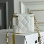 Chanel SMALL VANITY WITH CHAIN AP2931 - Image 5