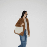 Gucci B medium shoulder bag - Image 2