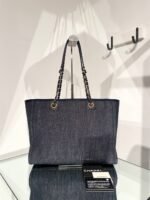 CHANEL Deauville Denim Small Tote - Image 3