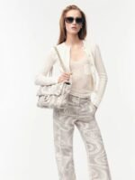 Chanel Maxi Flapbag - Image 6