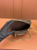 Louis Vuitton Mini Bumbag M82335 - Image 9