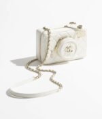 CHANEL CAMERA BAG Lambskin White - Image 4