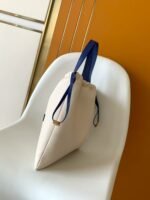 Louis Vuitton M15235 Dust Bag Tote - Image 5