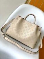 Louis Vuitton M59203 Bella Tote - Image 5