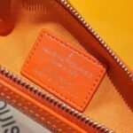 Louis Vuitton Carrot pouch M80851 - Image 9