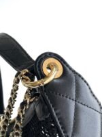 Chanel Spring-Summer 2025 Clutch with Chain - Image 9