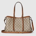 Gucci Emblem medium tote bag - Image 5