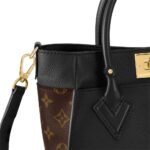 Louis Vuitton M57728 On My Side PM - Image 4