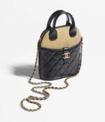 Chanel Clutch with chain - Image 4
