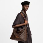 Louis Vuitton M14018 Vagabond Hobo - Image 2