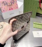 GUCCI NEO VINTAGE GG SUPREME BELT BAG - Image 2