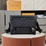 Louis Vuitton M25121 Messenger Voyager PM - Image 3