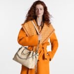 Louis Vuitton M59203 Bella Tote - Image 2